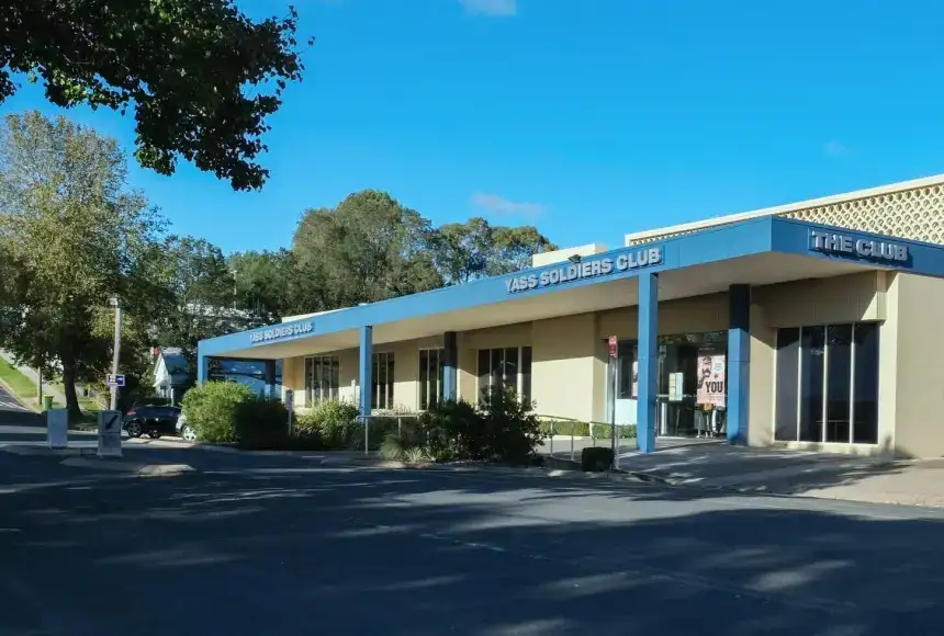 Photo showing Yass Soldiers Club